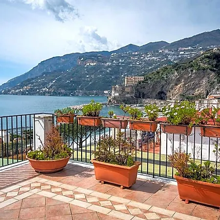 Hotell Baia Maiori